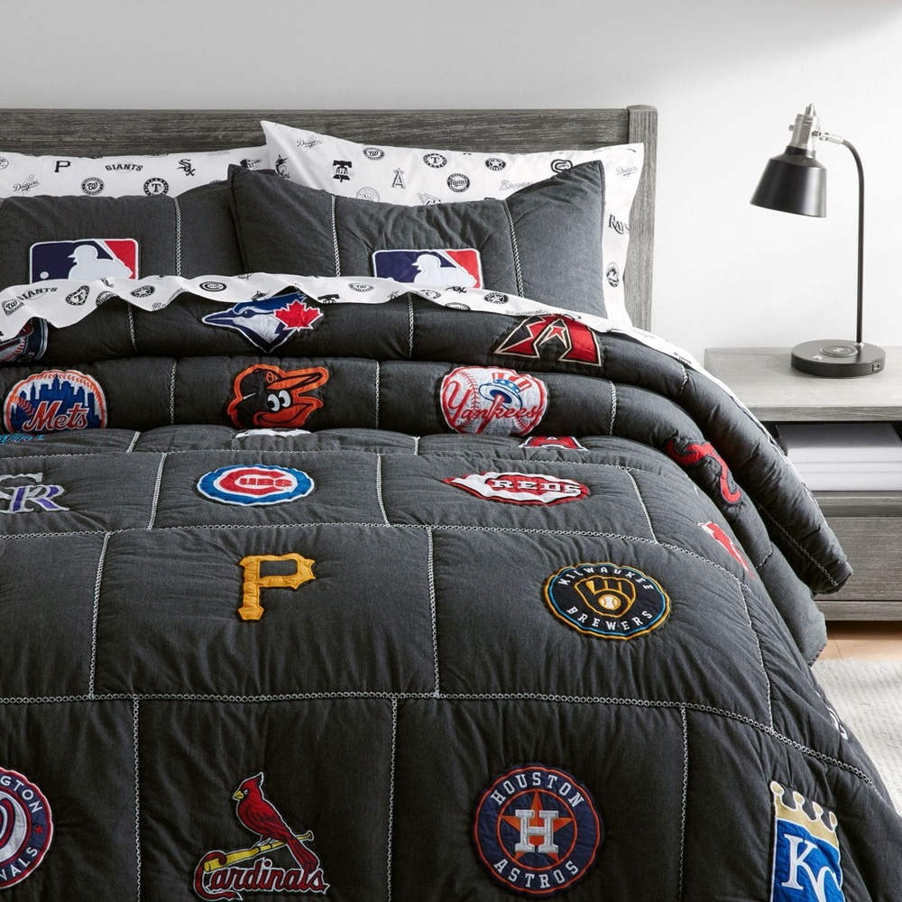 Pottery Barn Teen MLB Twin Comforter